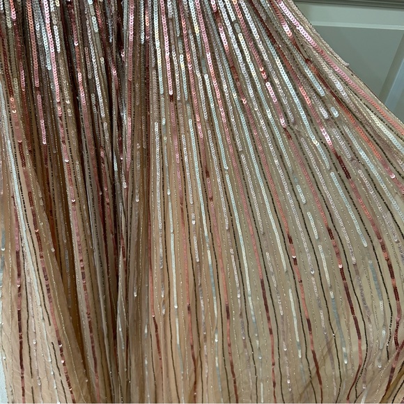 NWT Mac Duggal 4913M Rose Pink Sequin Embellished Gown - Picture 10 of 10